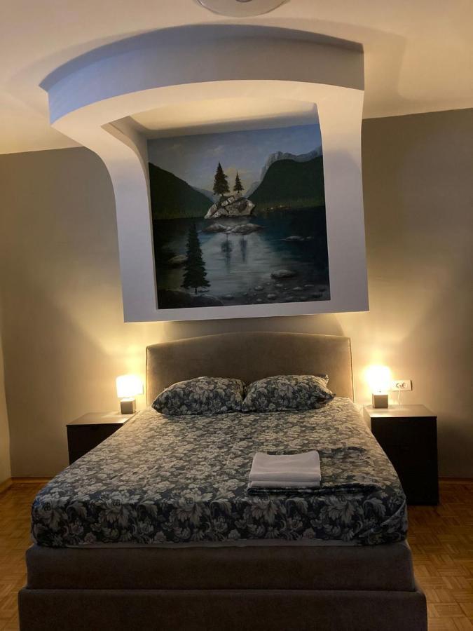Apartment Dunja Center Welcome Novi Sad Bagian luar foto
